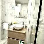 Apartmán Da Rocha, 504 Casa Dos Arcos, Sunny Studio, Air Conditioning, Internet, Pools, Sea View, By Ig Portimão